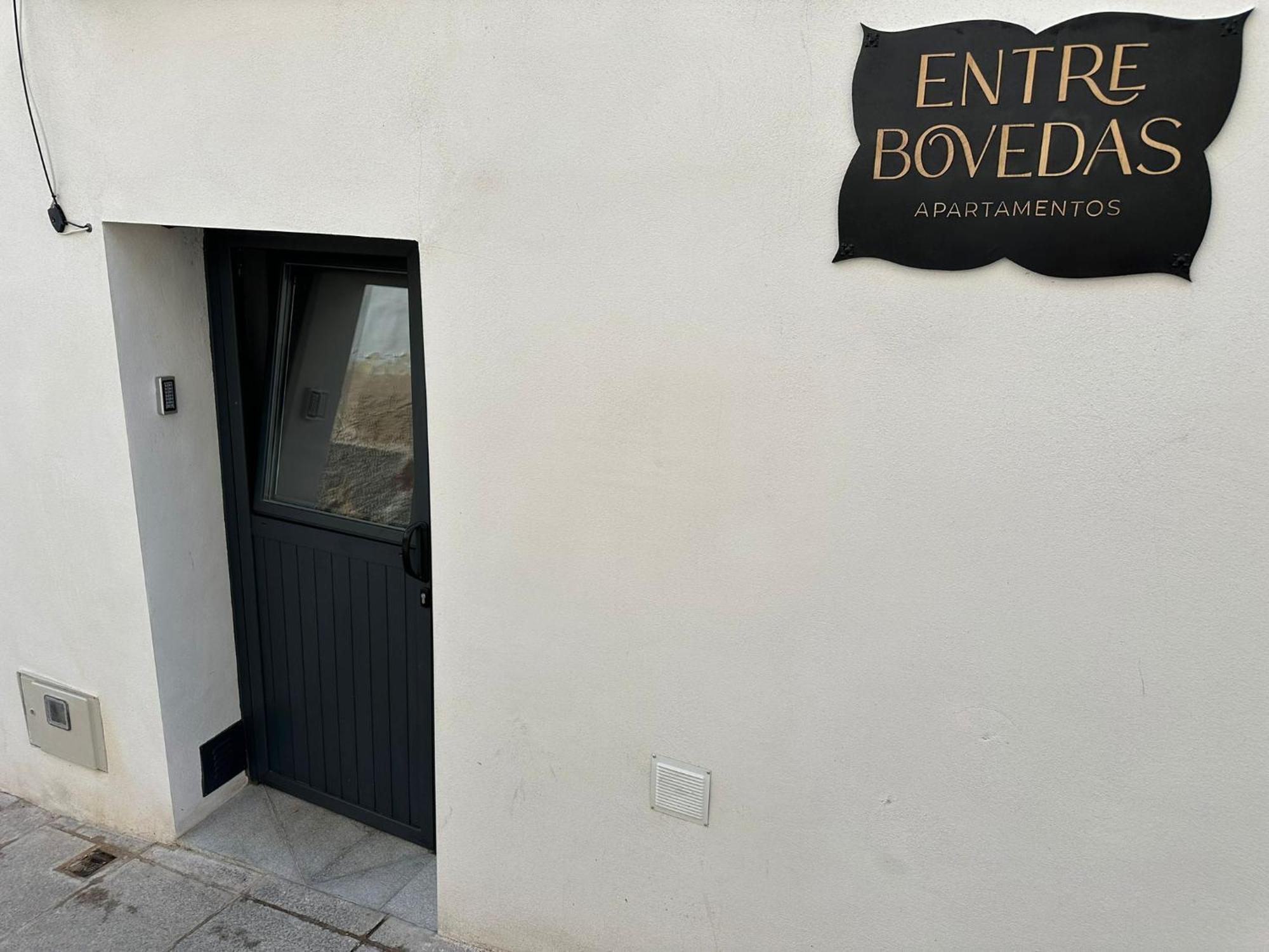Entre Bovedas Caces Exterior foto